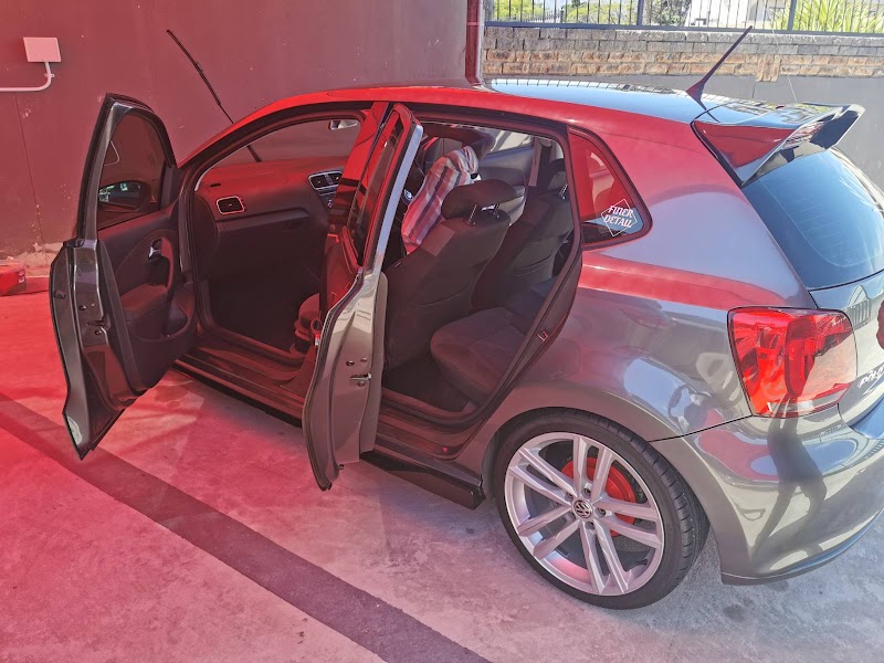 Hussle Auto Wash & Valet - Photo 3